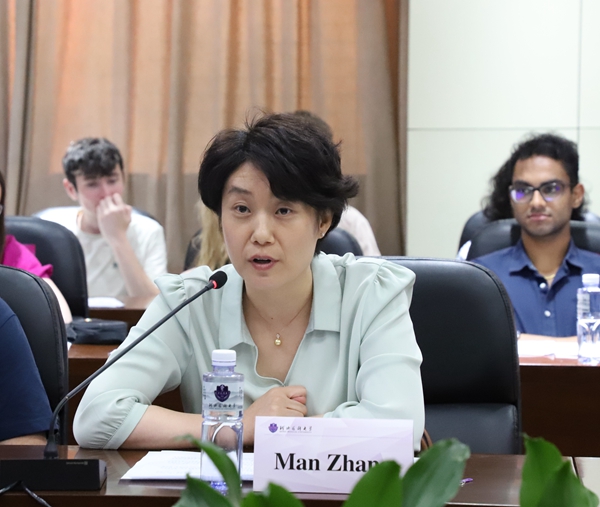 三、帶教老師發(fā)言4_副本.jpg